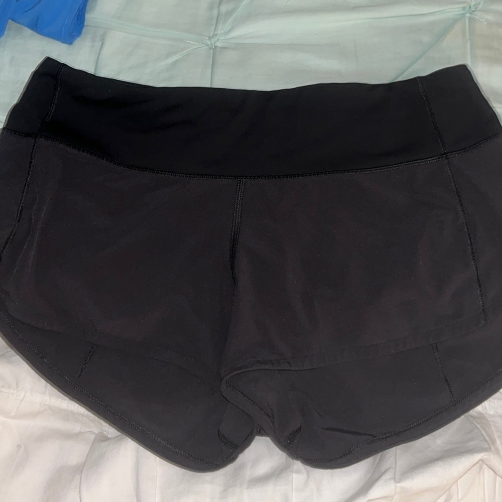 Black Lululemon speed-up shorts. Length 2.5. Size 4